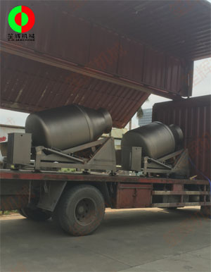 兩臺大型真空滾揉機(jī)專車送往大灣區(qū)某肉食品加工配送中心,！